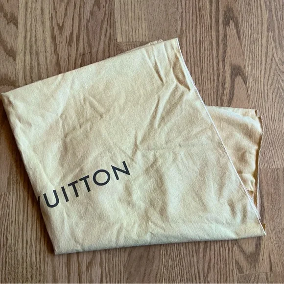 Authentic LOUIS VUITTON dust bag - Picture 4 of 7